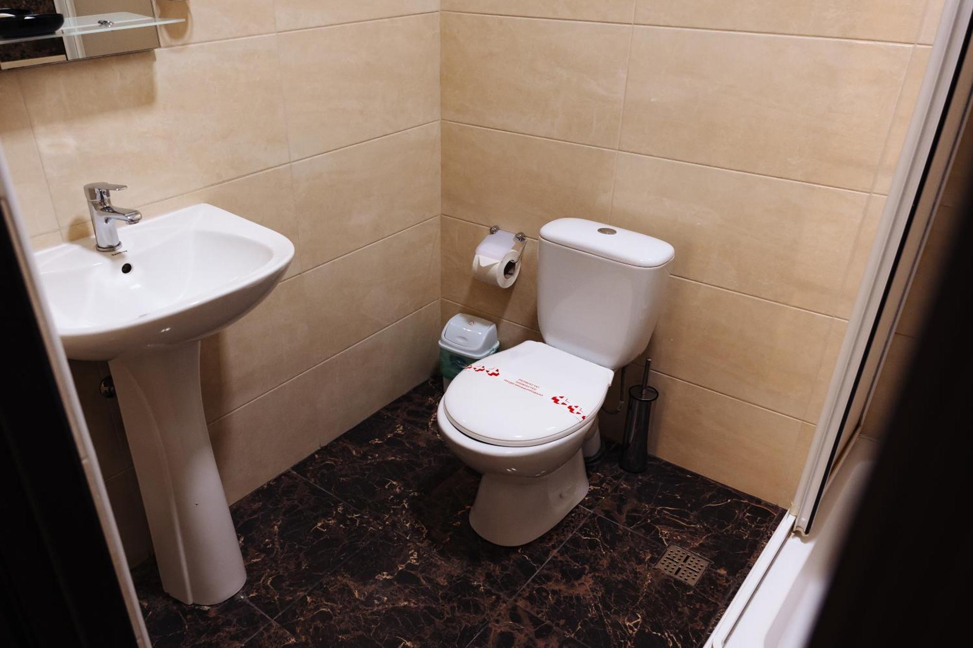 Comfort Hotel Кишинёв Экстерьер фото