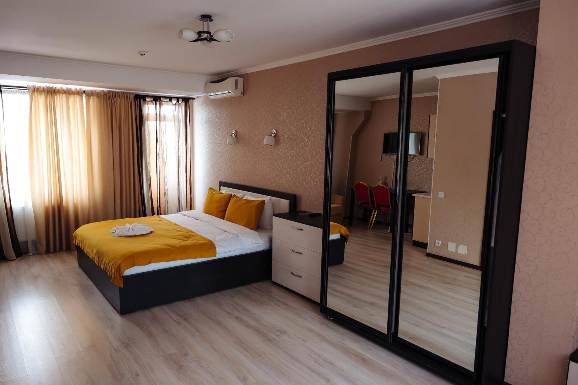 Comfort Hotel Кишинёв Экстерьер фото