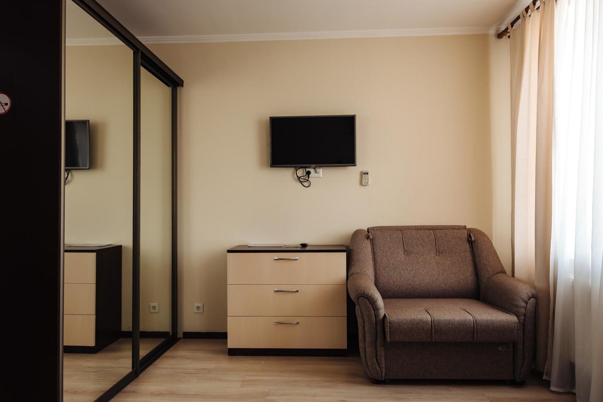 Comfort Hotel Кишинёв Экстерьер фото