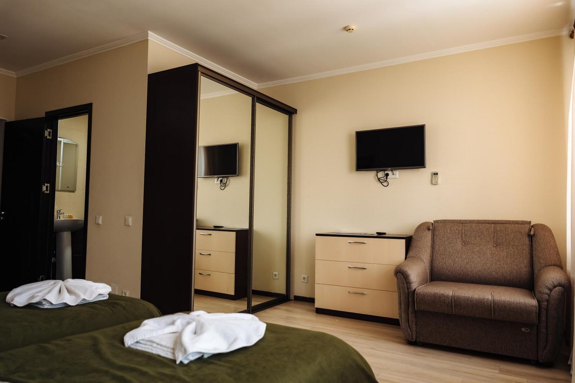 Comfort Hotel Кишинёв Экстерьер фото
